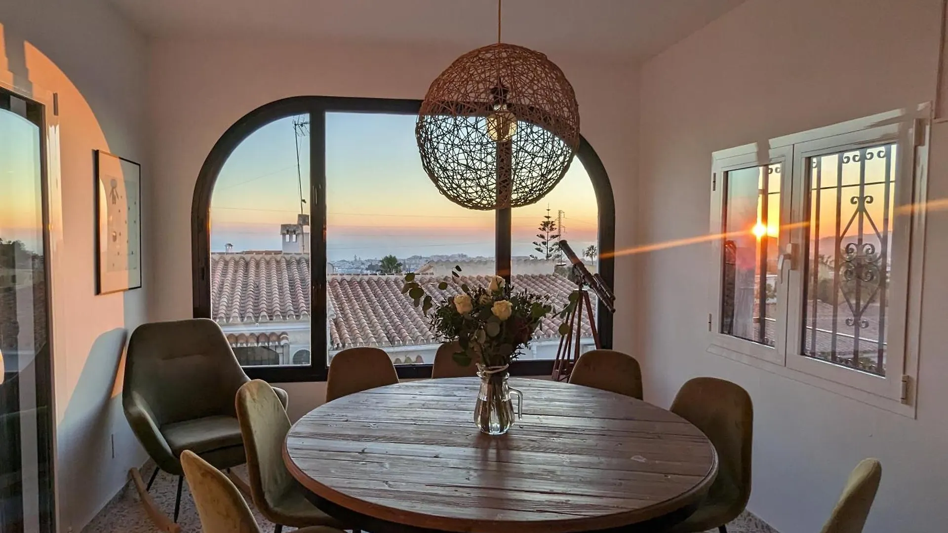 Villa Little Castle: Sea & Mountain Views in Nerja Spain